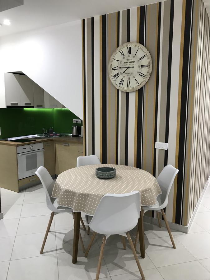 Apartment Ajla Tuzla Esterno foto